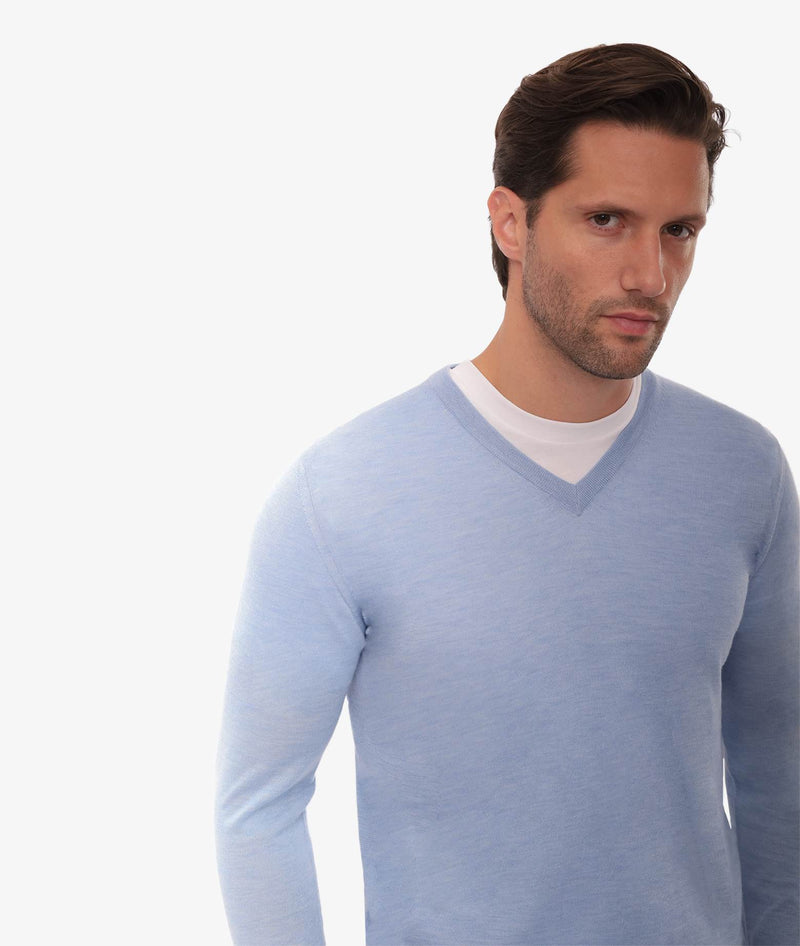 V-Neck Sweater Pullman